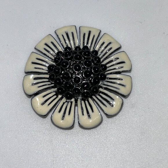 Estate Jewelry - Vintage Black & Ivory Enamel Flower Brooch Pin Sunflower Design 2-Inch Diameter